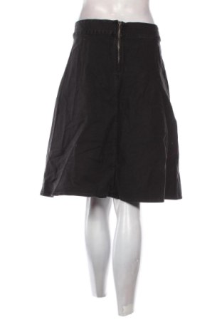 Пола Mads Norgaard, Размер M, Цвят Черен, Цена 42,00 €