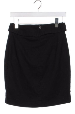 Spódnica Mohito, Rozmiar S, Kolor Czarny, Cena 53,58 zł