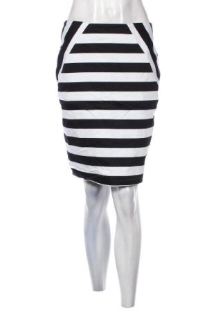 Пола Mohito, Размер M, Цвят Многоцветен, Цена 9,70 €