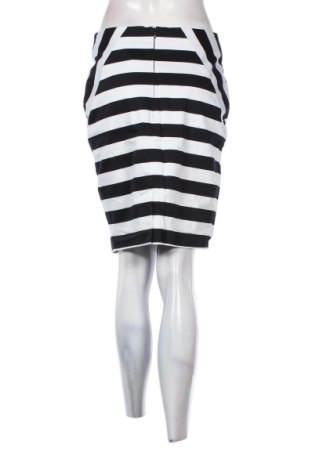 Пола Mohito, Размер M, Цвят Многоцветен, Цена 9,70 €