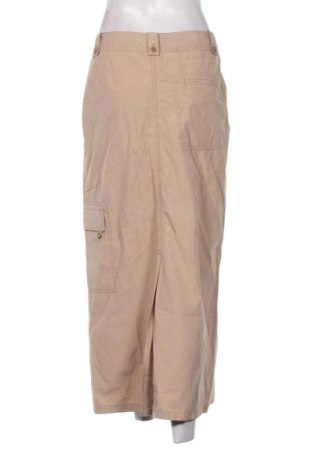 Пола Olsen, Размер M, Цвят Бежов, Цена 47,55 €