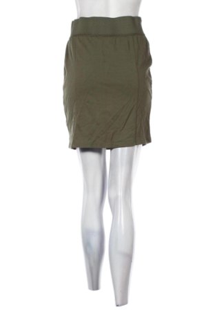 Пола Paprika, Размер S, Цвят Зелен, Цена 21,00 €