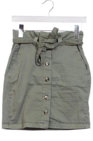 Пола Reserved, Размер XS, Цвят Зелен, Цена 9,71 €