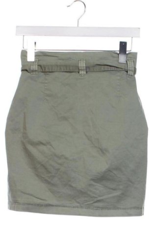 Пола Reserved, Размер XS, Цвят Зелен, Цена 9,71 €