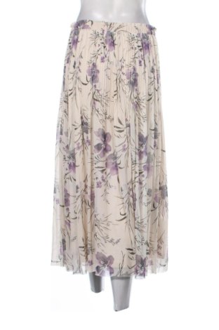 Пола Reserved, Размер M, Цвят Многоцветен, Цена 11,70 €