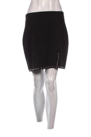 Пола SHEIN, Размер M, Цвят Черен, Цена 10,00 €