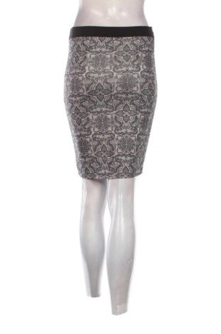 Sukňa Stradivarius, Veľkosť S, Farba Viacfarebná, Cena  10,00 €