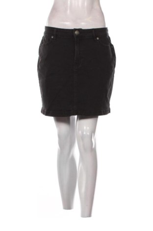 Пола Urban Classics, Размер L, Цвят Черен, Цена 14,31 €