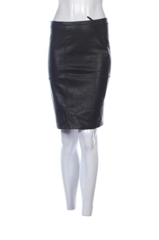 Rock VILA, Größe S, Farbe Schwarz, Preis 13,99 €