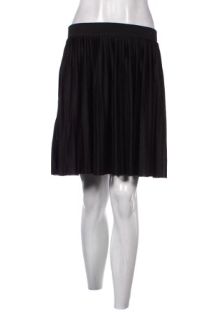 Пола Vero Moda, Размер L, Цвят Черен, Цена 10,26 €