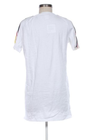 Рокля Adidas, Размер S, Цвят Бял, Цена 28,63 €