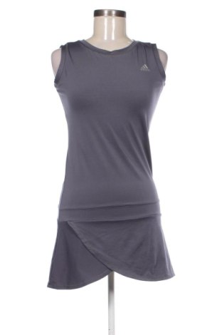 Рокля Adidas, Размер M, Цвят Сив, Цена 42,00 €