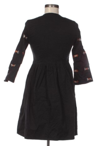 Kleid Almatrichi, Größe M, Farbe Mehrfarbig, Preis € 54,99