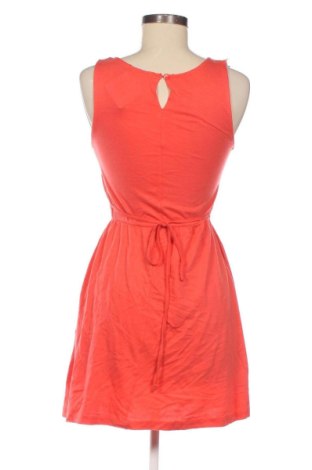 Sukienka Atmosphere, Rozmiar M, Kolor Czerwony, Cena 107,17 zł