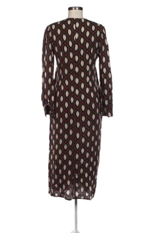 Sukienka Attic And Barn, Rozmiar XL, Kolor Kolorowy, Cena 352,99 zł