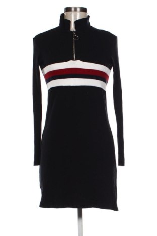 Kleid Bershka, Größe M, Farbe Blau, Preis 20,00 €