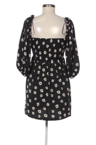 Šaty  Bershka, Velikost M, Barva Vícebarevné, Cena  599,00 Kč