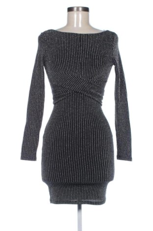 Рокля Bershka, Размер S, Цвят Многоцветен, Цена 30,16 €