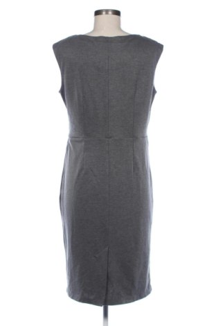 Kleid Betty Jackson, Größe L, Farbe Grau, Preis 33,87 €