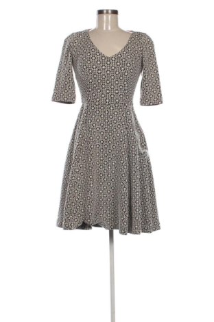 Рокля Boden, Размер M, Цвят Многоцветен, Цена 42,43 €