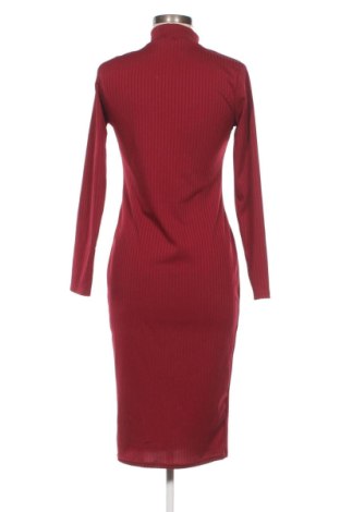 Ruha Boohoo, Méret M, Szín Piros, Ár 10 049 Ft