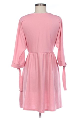 Sukienka Boohoo, Rozmiar L, Kolor Różowy, Cena 107,17 zł