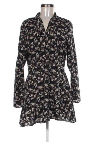 Kleid Boohoo, Größe M, Farbe Mehrfarbig, Preis € 26,99