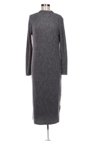 Рокля C&A, Размер L, Цвят Сив, Цена 20,45 €