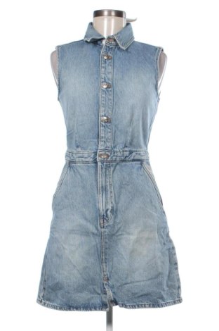 Рокля Calvin Klein Jeans, Размер XS, Цвят Син, Цена 130,37 €