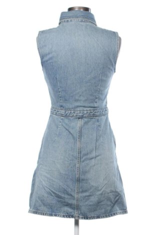 Рокля Calvin Klein Jeans, Размер XS, Цвят Син, Цена 130,37 €