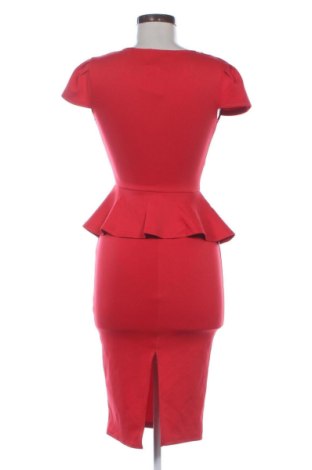 Ruha Club L, Méret M, Szín Piros, Ár 21 029 Ft