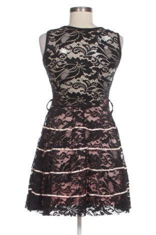 Šaty  Colloseum, Velikost M, Barva Vícebarevné, Cena  599,00 Kč