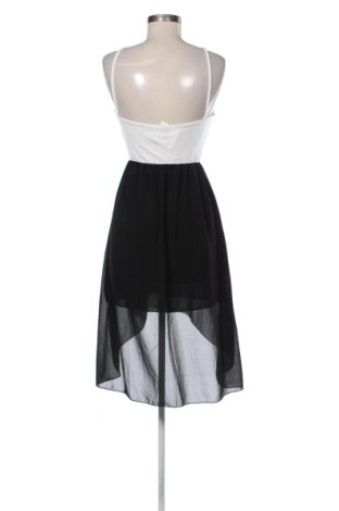 Šaty  Colloseum, Velikost S, Barva Vícebarevné, Cena  565,00 Kč