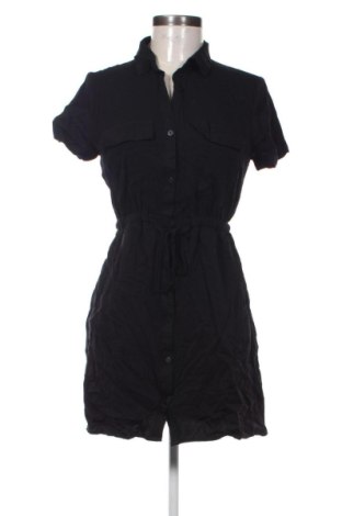 Kleid Cropp, Größe S, Farbe Schwarz, Preis 24,55 €