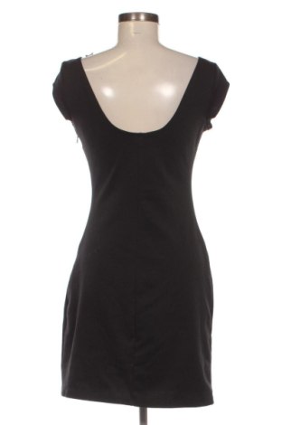 Рокля Desigual, Размер M, Цвят Многоцветен, Цена 30,89 €