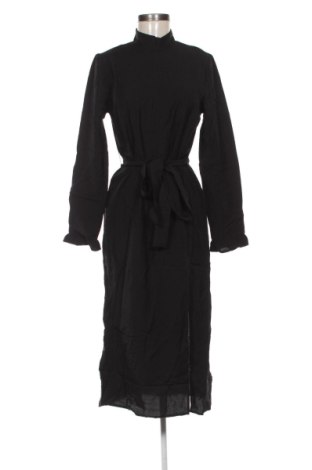 Kleid Edited, Größe M, Farbe Schwarz, Preis 71,99 €