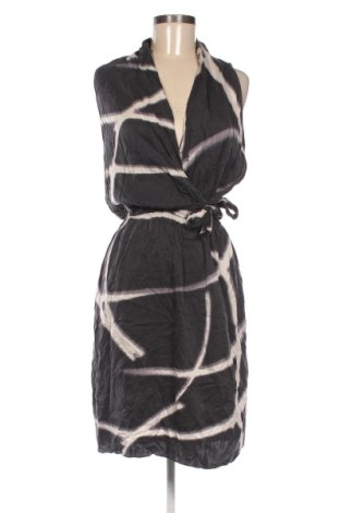 Рокля Elie Tahari, Размер M, Цвят Многоцветен, Цена 66,56 €