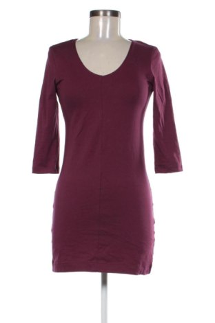 Šaty  Esmara, Velikost S, Barva Fialová, Cena  599,00 Kč