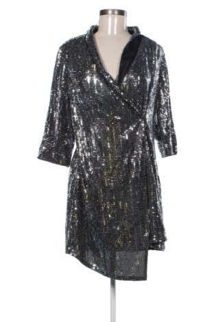 Šaty  F&F, Veľkosť L, Farba Strieborná, Cena  41,50 €
