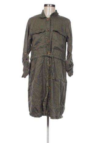 Kleid Gina Tricot, Größe M, Farbe Grün, Preis 31,99 €