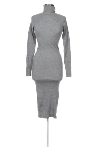 Šaty  Gina Tricot, Velikost M, Barva Šedá, Cena  397,00 Kč