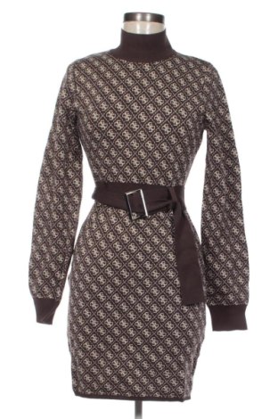 Рокля Guess, Размер L, Цвят Многоцветен, Цена 112,48 €
