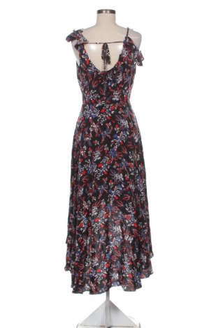 Рокля Guess, Размер S, Цвят Многоцветен, Цена 57,77 €