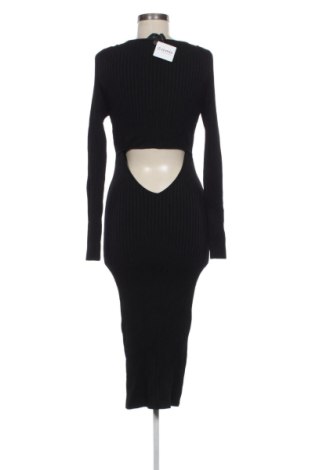 Рокля Guess, Размер L, Цвят Черен, Цена 57,77 €