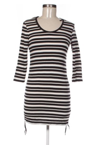 Рокля H&M, Размер S, Цвят Многоцветен, Цена 8,18 €