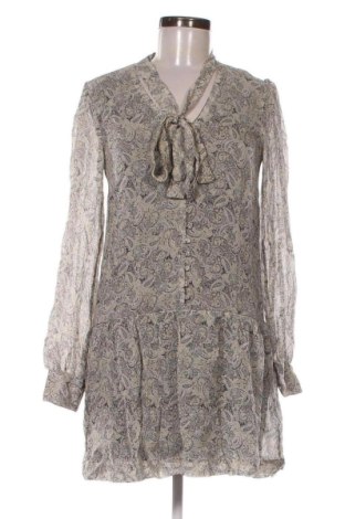 Рокля H&M, Размер XS, Цвят Многоцветен, Цена 16,36 €