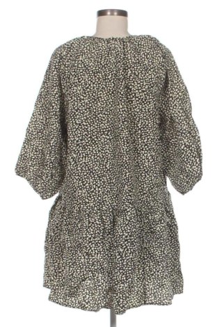 Rochie H&M, Mărime S, Culoare Multicolor, Preț 123,99 Lei