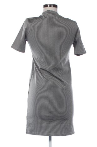 Kleid H&M, Größe XL, Farbe Mehrfarbig, Preis 25,99 €