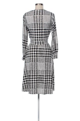 Рокля H&M, Размер M, Цвят Многоцветен, Цена 20,00 €