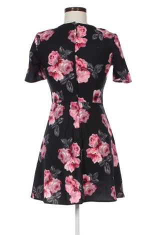 Šaty  H&M, Velikost M, Barva Vícebarevné, Cena  567,00 Kč